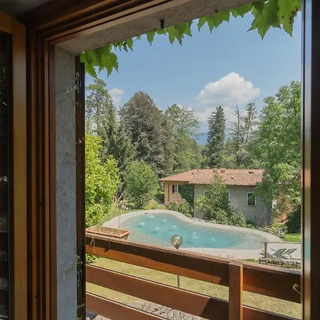 别墅 Riva With Pool & Garden By Rent